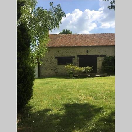 Gite De La Grange Ruille-en-Champagne Екстер'єр фото